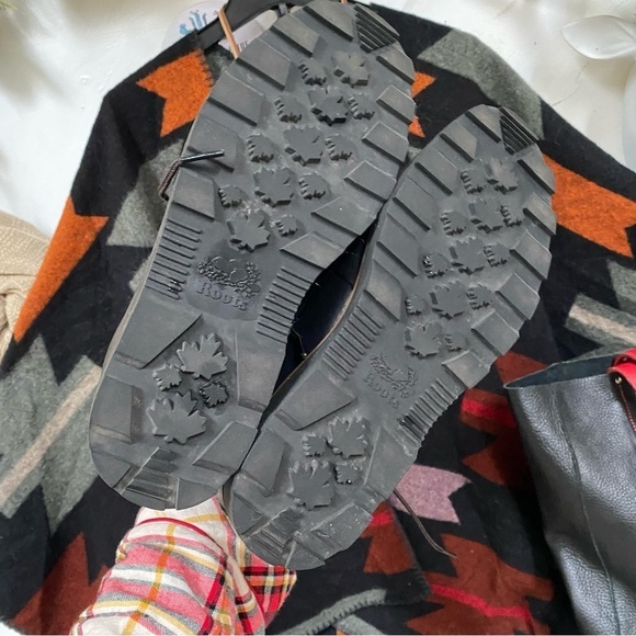 ROOTS leather winter boots w cabin cottage vibe unisex - Picture 9 of 15